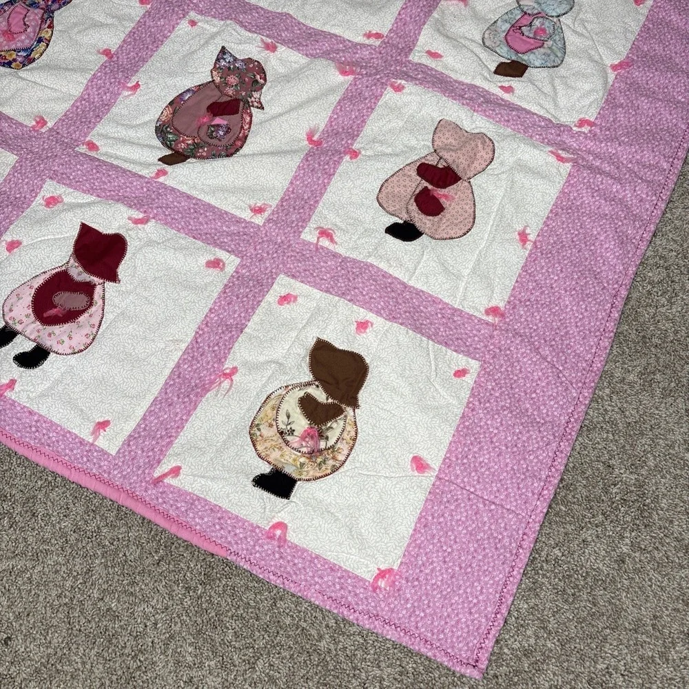 Vtg Handmade Sunbonnet Sue Appliqué Baby‎ Quilt Pink Patchwork 12 Block 44x39